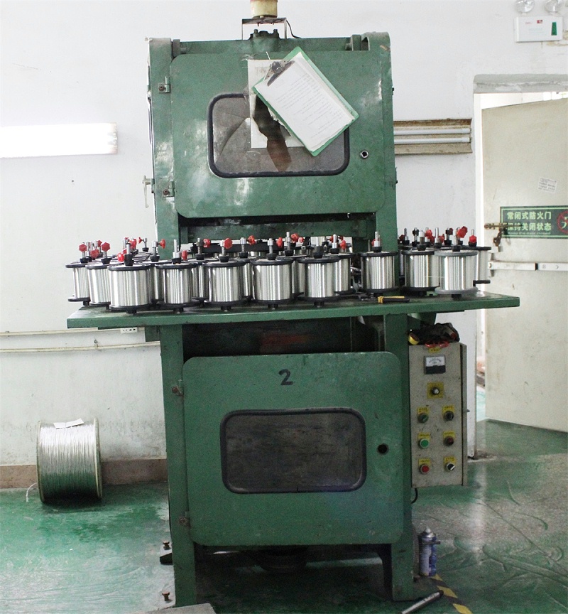 負離子空氣凈化器選用什么樣USB數據線充電？