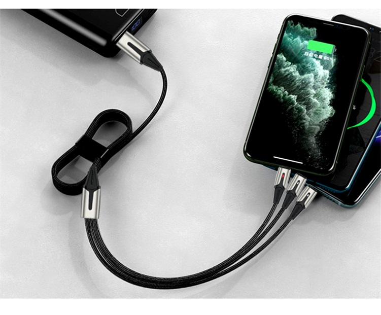 一拖三鋅合金數據線廠家