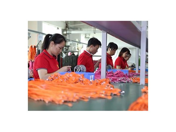 數(shù)據(jù)線生產(chǎn)廠家——聯(lián)鑫德誠(chéng)科技